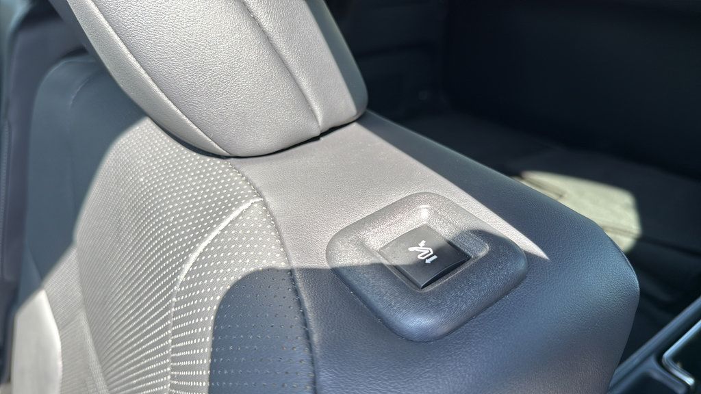 Certified 2026 Lexus TX 500h AWD w/ Technology Package image 20
