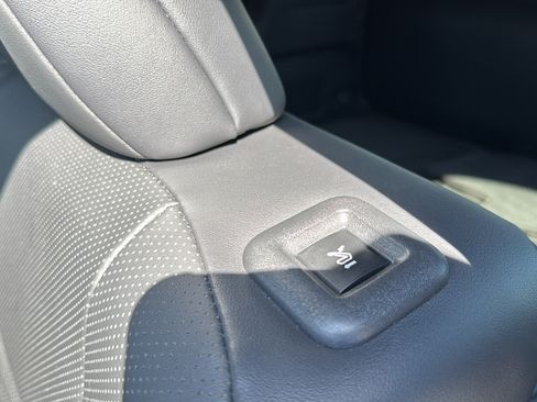 Used 2026 Lexus TX 500h AWD w/ Technology Package image 20