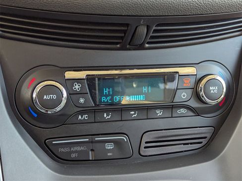 Used 2013 Ford Escape SE image 17