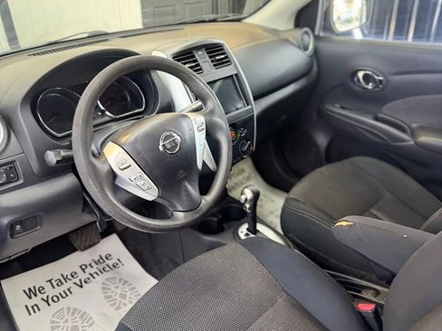 Used 2016 Nissan Versa SV image 31