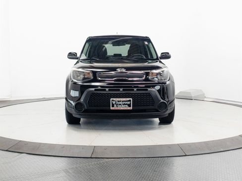 Used 2016 Kia Soul FWD image 2