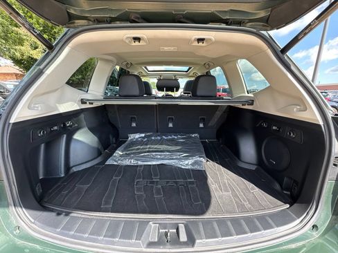 Used 2022 Subaru Forester Touring AWD/4WD image 22