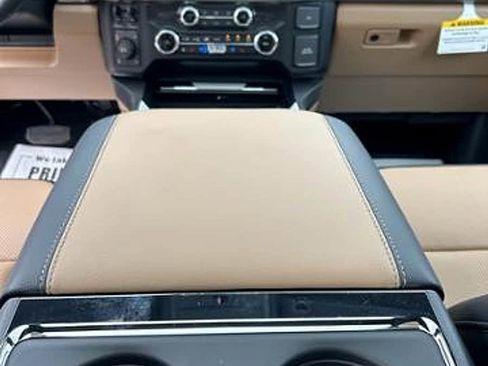 New 2024 Ford F250 Lariat w/ Lariat Ultimate Package image 30