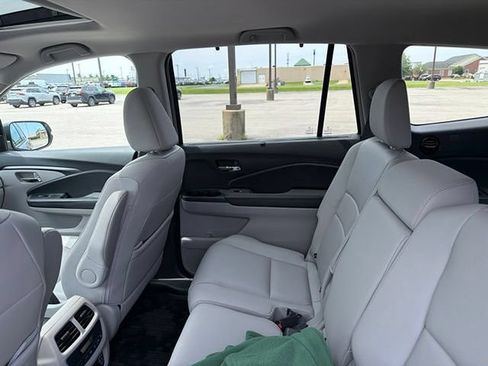 Used 2022 Honda Pilot Special Edition image 19