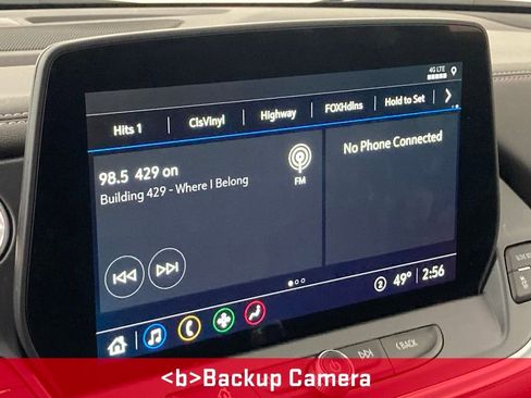 Used 2025 Chevrolet Blazer LT AWD/4WD image 3