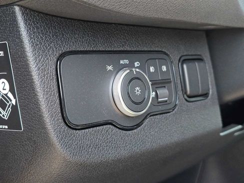 Used 2026 Mercedes-Benz Sprinter 2500 image 25