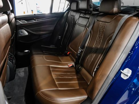 Used 2019 BMW M550i xDrive image 20