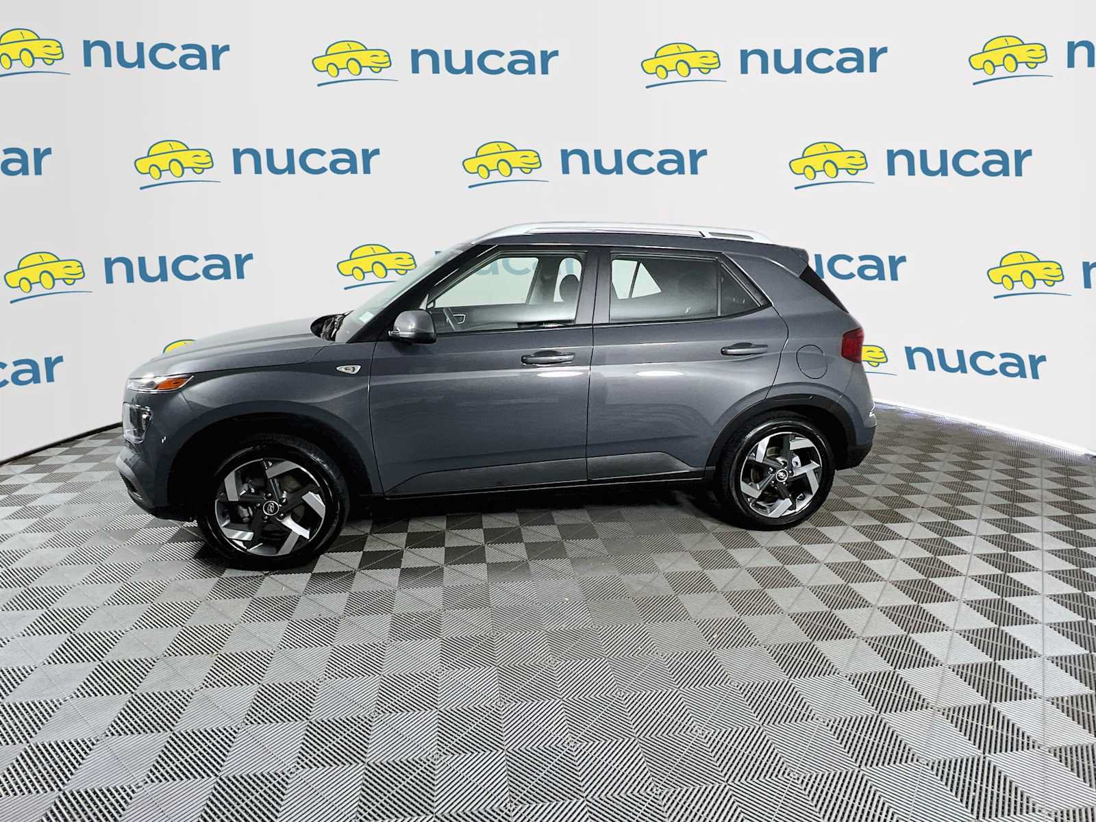 Certified 2026 Hyundai Venue SEL FWD image 4
