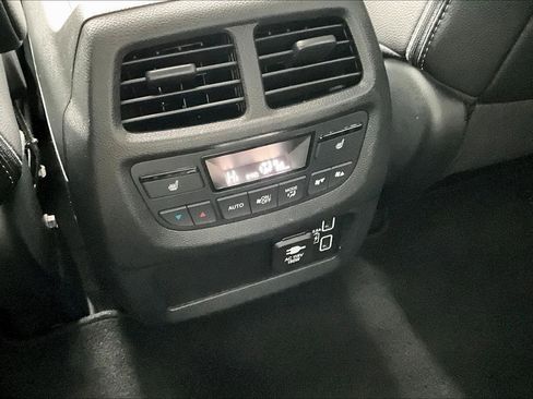 Used 2023 Honda Passport Elite image 10