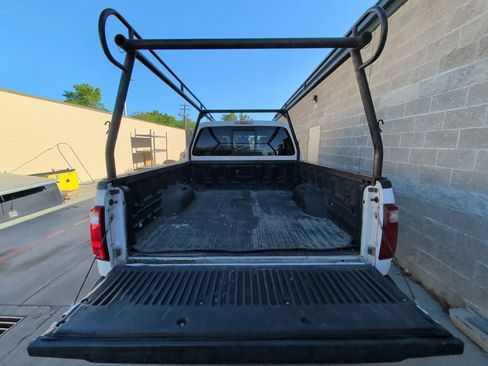 Used 2015 Ford F350 Lariat w/ Snow Plow Prep Package AWD/4WD image 16