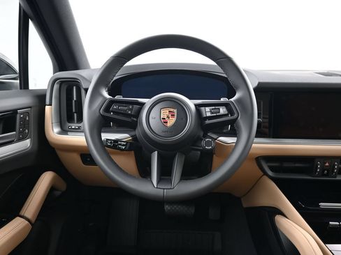 Certified 2026 Porsche Cayenne AWD/4WD image 12