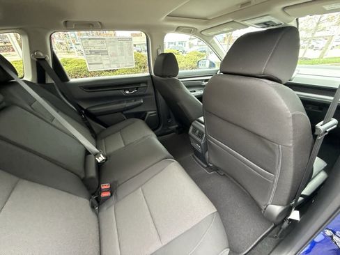 Certified 2025 Honda CR-V EX image 38