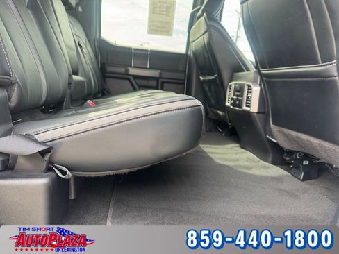 Used 2019 Ford F150 Platinum w/ Equipment Group 701A Luxury image 44