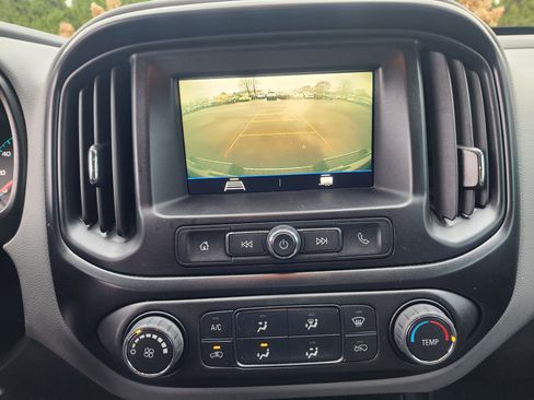 Used 2022 Chevrolet Colorado W/T w/ WT Convenience Package image 31