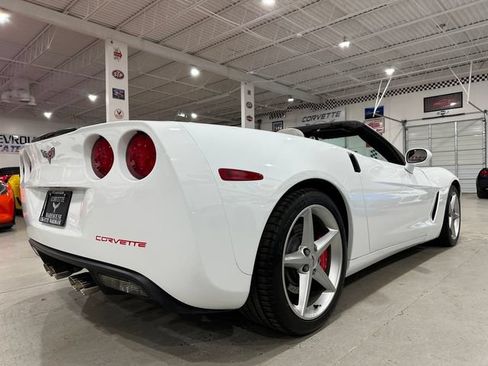 Used 2011 Chevrolet Corvette Convertible w/ Preferred Equipment Group RWD image 2