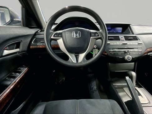 Used 2010 Honda Crosstour EX image 8
