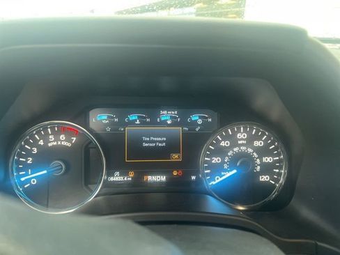 Used 2018 Ford F150 Lariat w/ Equipment Group 502A Luxury AWD/4WD image 4