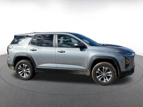 Used 2025 Chevrolet Equinox LT image 18