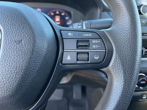 Used 2023 Honda Accord EX image 18