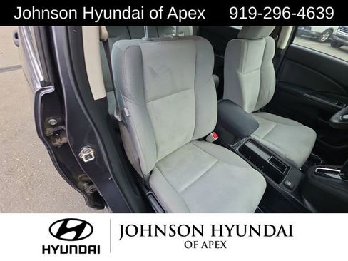 Used 2016 Honda CR-V LX image 19