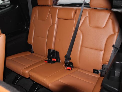 Certified 2024 Kia Telluride EX X-Line image 17