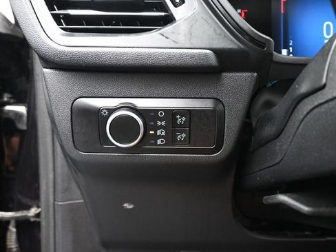Used 2025 Ford Escape ST-Line FWD image 14