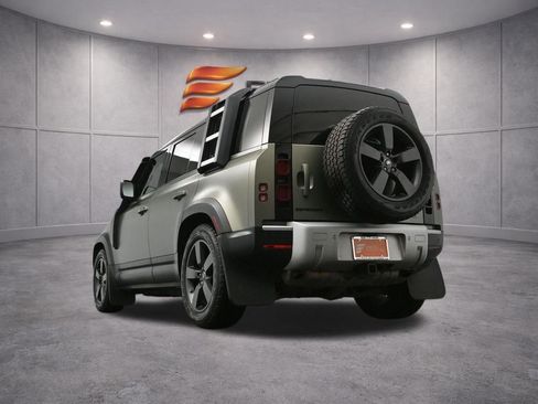 Used 2020 Land Rover Defender 110 HSE image 49