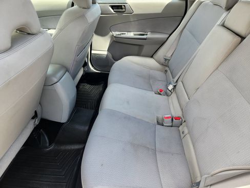 Used 2012 Subaru Forester 2.5X w/ Alloy Wheel Pkg AWD/4WD image 32
