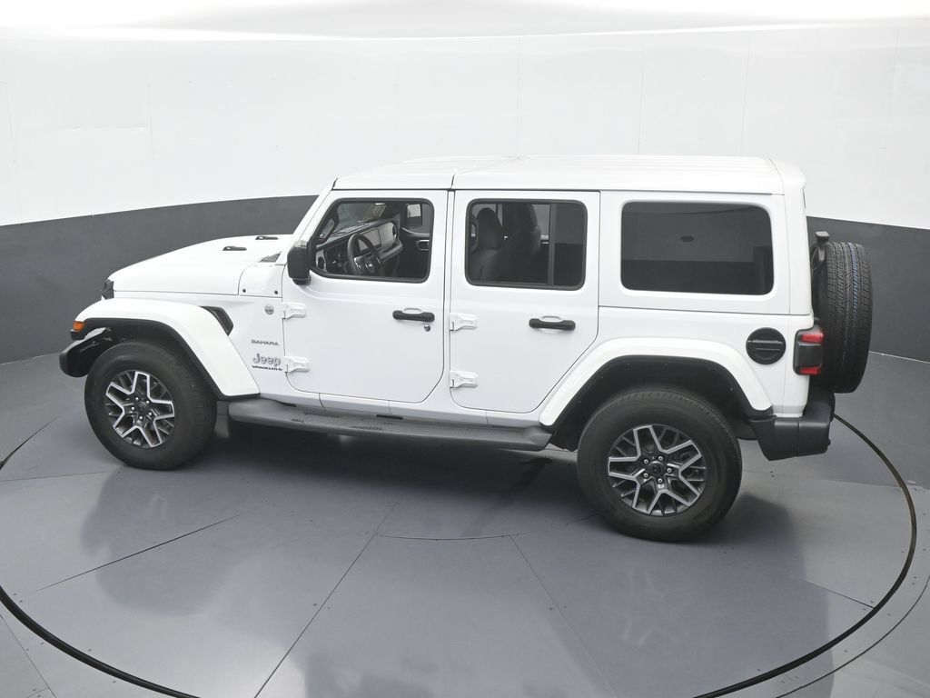 Used 2024 Jeep Wrangler Unlimited Sahara w/ Safety Group AWD/4WD image 46