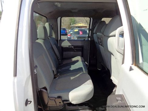 Used 2012 Ford F250 XL w/ PWR Equipment Group AWD/4WD image 18