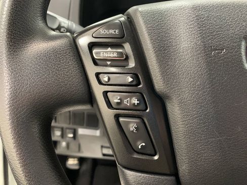 Used 2022 Nissan Frontier S w/ Technology Package image 10