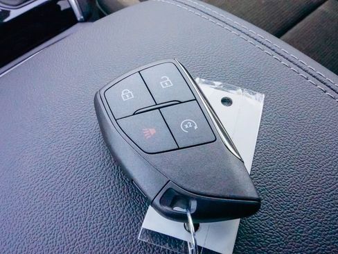 New 2026 GMC Canyon Elevation w/ Convenience Package RWD image 20