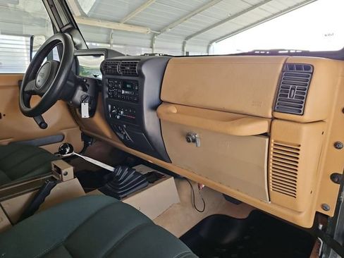 Used 1997 Jeep Wrangler Sahara AWD/4WD image 27