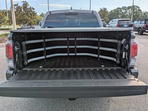 Used 2021 Toyota Tacoma TRD Sport w/ Technology Package RWD image 13