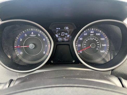 Used 2016 Hyundai Elantra SE w/ Option Group 02 image 19