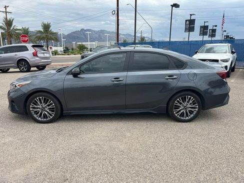 Used 2024 Kia Forte GT-Line w/ GT-Line Premium Package FWD image 6