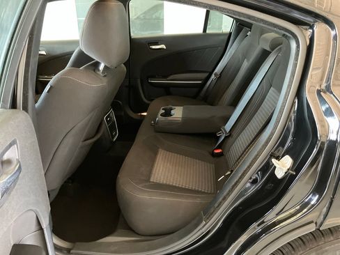 Used 2023 Dodge Charger SXT RWD image 8