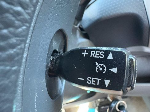 Used 2005 Toyota Tacoma PreRunner RWD image 44