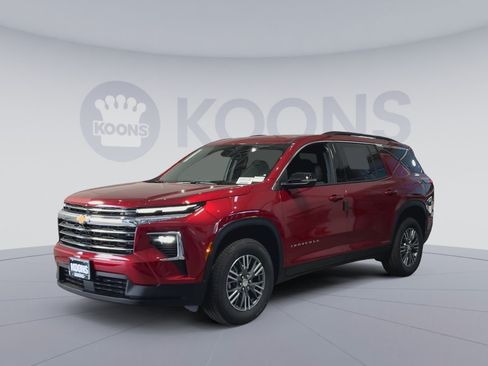 New 2026 Chevrolet Traverse LT FWD image 5