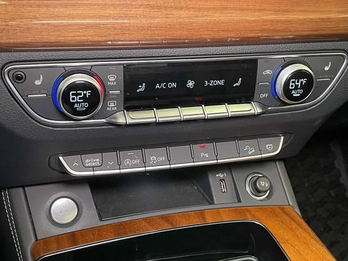 Certified 2023 Audi Q5 2.0T Premium Plus w/ Premium Plus Package AWD/4WD image 32