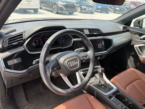 Certified 2024 Audi Q3 2.0T Premium AWD/4WD image 4
