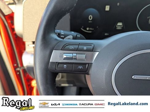 Used 2025 Hyundai Kona Limited image 27