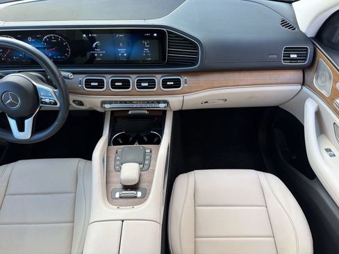 Used 2022 Mercedes-Benz GLS 450 4MATIC image 30