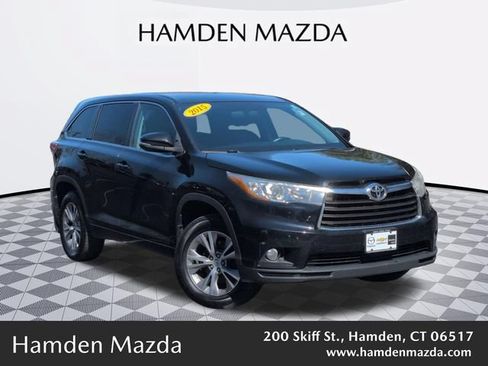 Used 2015 Toyota Highlander Plus AWD/4WD image 1