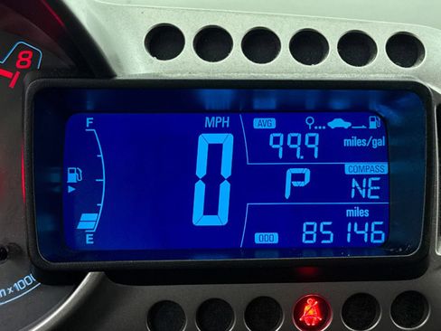 Used 2015 Chevrolet Sonic LS image 23