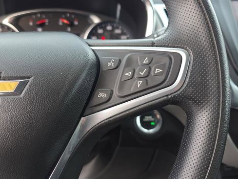 Used 2023 Chevrolet Equinox LS w/ LS Convenience Package image 21