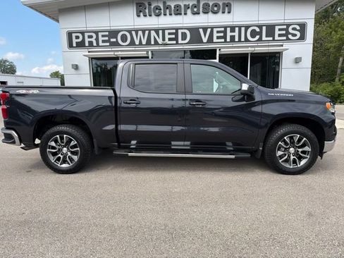 Certified 2024 Chevrolet Silverado 1500 LT AWD/4WD image 2