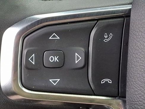 Used 2025 RAM 1500 Laramie image 21