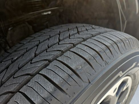 Used 2022 Subaru Crosstrek 2.0i image 9