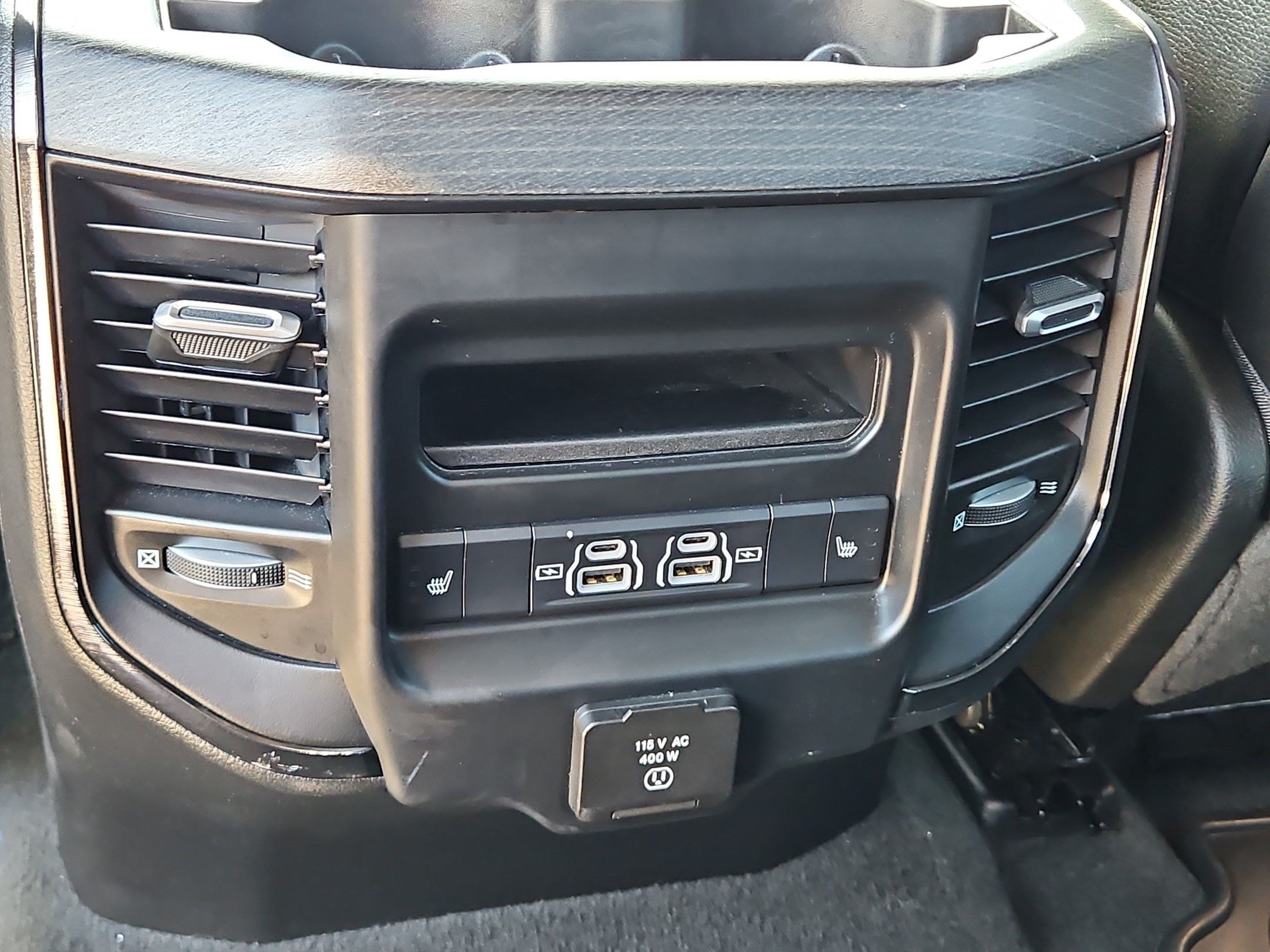 Used 2022 RAM 1500 Limited RWD image 28